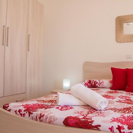 Bluriva Hotel Ciro Marina Exterior photo