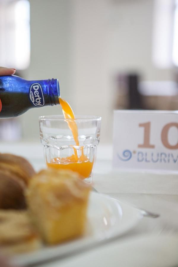 Bluriva Hotel Ciro Marina Exterior photo